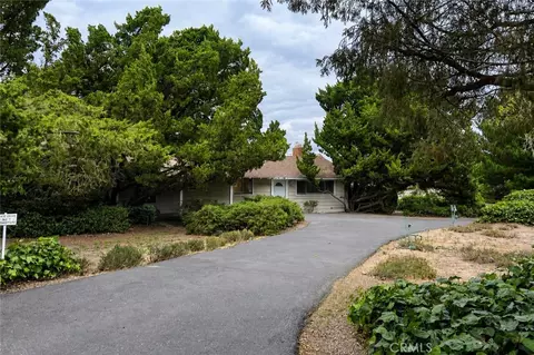 3490 Dakota, Santa Maria, CA 93455