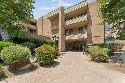 16866 Kingsbury #107, Granada Hills, CA 91344