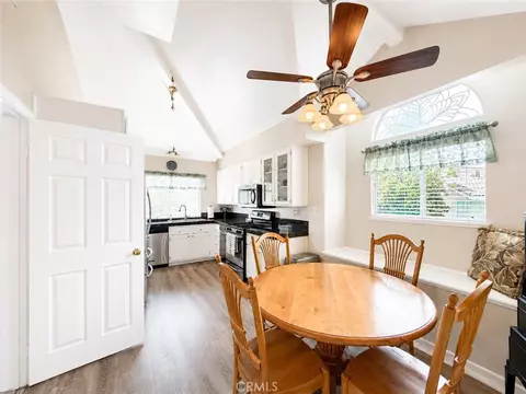 Dining - 478 Shelburne Ln UNIT B, Simi Valley, CA 93065 photo 1 of 1