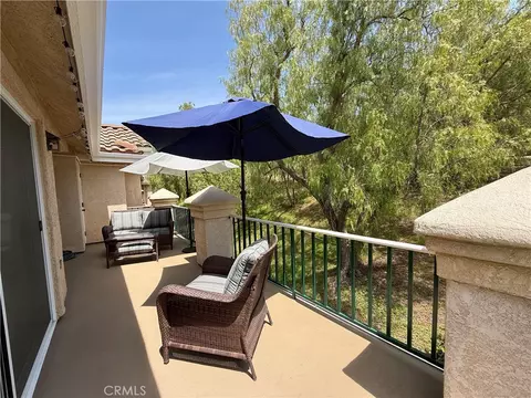 Exterior - 478 Shelburne Ln UNIT B, Simi Valley, CA 93065 photo 2 of 3