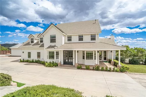 9248 Hierba, Agua Dulce, CA 91390
