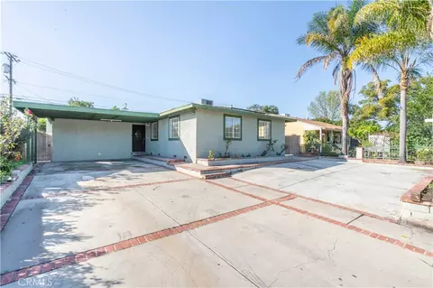 8855 Tyrone Ave, Panorama City, CA 91402