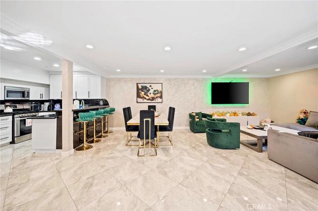 7924 Woodman Ave #78, Panorama City, CA 91402