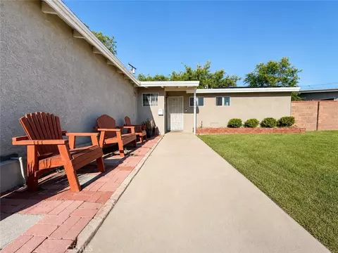 Exterior - 44020 3rd E, Lancaster, CA 93535 photo 2 of 10