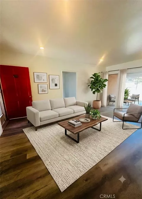 6852 Aura Ave, Reseda, CA 91335 photo 5