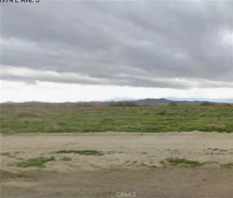 11000 Avenue J, Lancaster, CA 93535 photo 2
