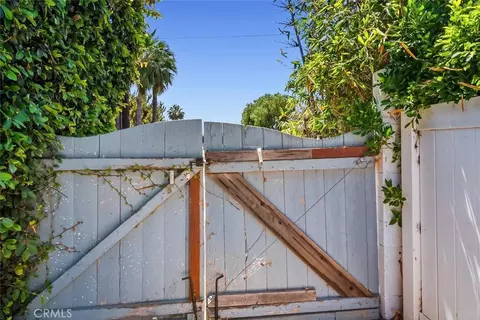 Exterior - 4 Mansfield Ln, Camarillo, CA 93010 photo 11 of 17