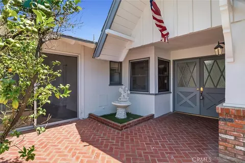 Exterior - 4 Mansfield Ln, Camarillo, CA 93010 photo 15 of 17
