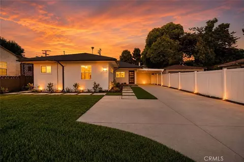 5650 Denny Ave, North Hollywood, CA 91601