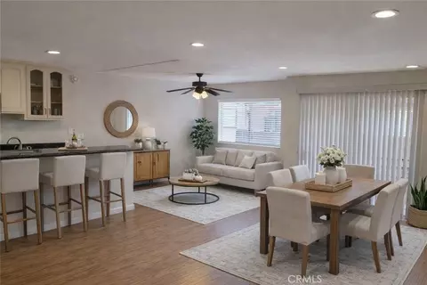 5403 Newcastle Ave #12, Encino, CA 91316