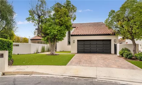 24408 Voltara Ct, Calabasas, CA 91302