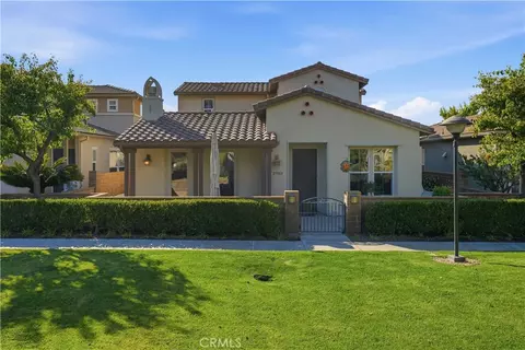 27988 Red Pine Ct, Valencia, CA 91354
