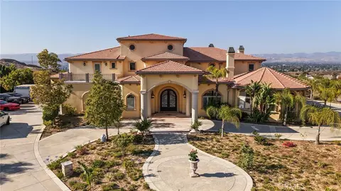 1950 Arielle, Simi Valley, CA 93065
