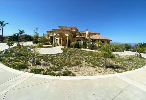 1950 Arielle, Simi Valley, CA 93065