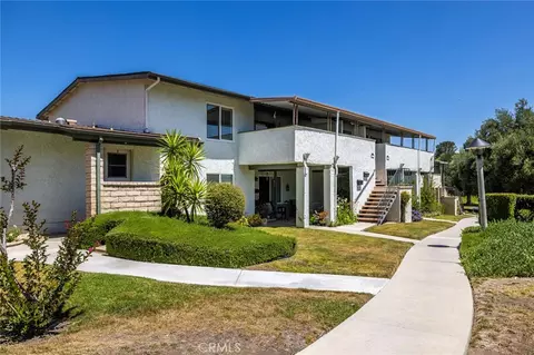 19716 Avenue Of The Oaks, Newhall, CA 91321