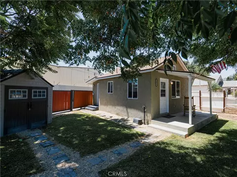 23947 Race St, Newhall, CA 91321