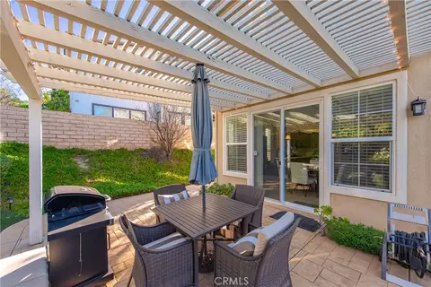 Exterior - 2273 Swift Fox Ct, Simi Valley, CA 93065 photo 3 of 6