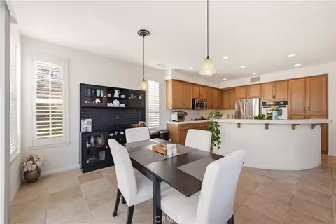 Dining - 2273 Swift Fox Ct, Simi Valley, CA 93065 photo 3 of 3