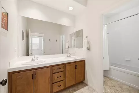 Entry Way - 2273 Swift Fox Ct, Simi Valley, CA 93065 photo 3 of 3
