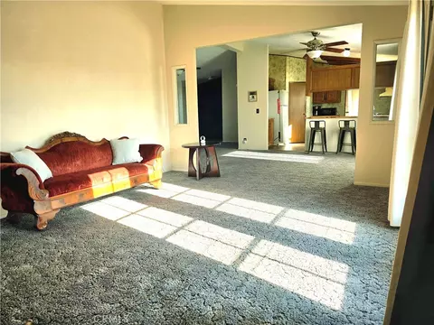 49645 Three Points Rd, Lancaster, CA 93536 photo 3