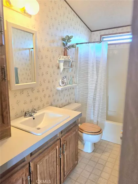 49645 Three Points Rd, Lancaster, CA 93536 photo 4