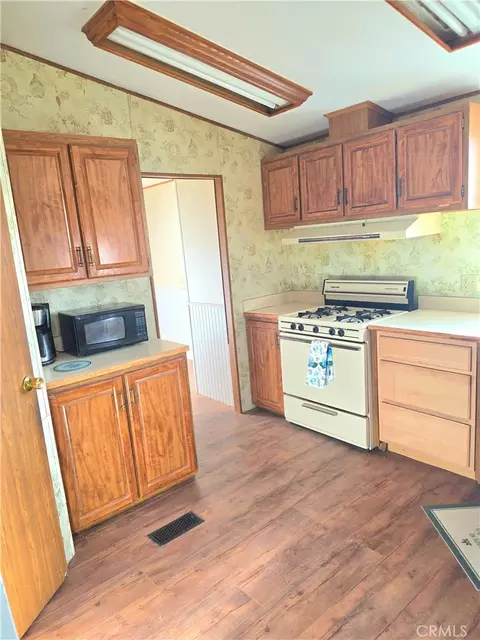 49645 Three Points Rd, Lancaster, CA 93536 photo 10