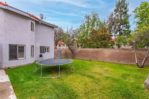 Exterior - 2481 Keswick Ct, Simi Valley, CA 93063 photo 4 of 7