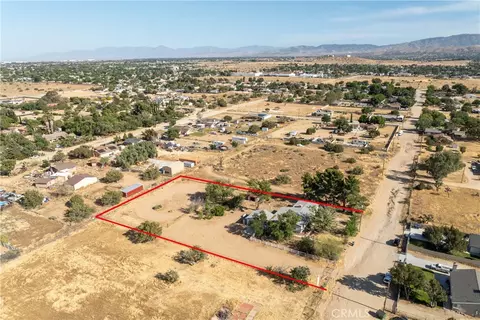 View/Area - 43300 43rd W, Lancaster, CA 93536 photo 4 of 8