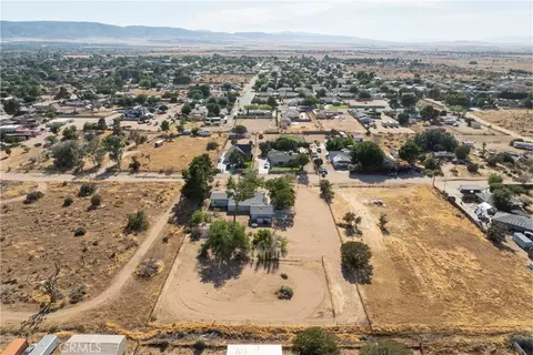 View/Area - 43300 43rd W, Lancaster, CA 93536 photo 5 of 8