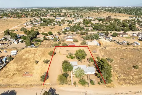 View/Area - 43300 43rd W, Lancaster, CA 93536 photo 3 of 8