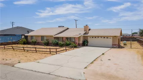 10348 Peach Ave, California City, CA 93505