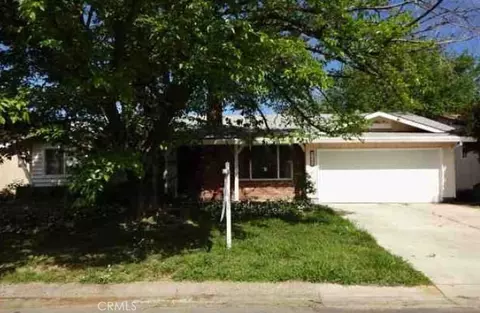 2048 Wilder, Redding, CA 96001
