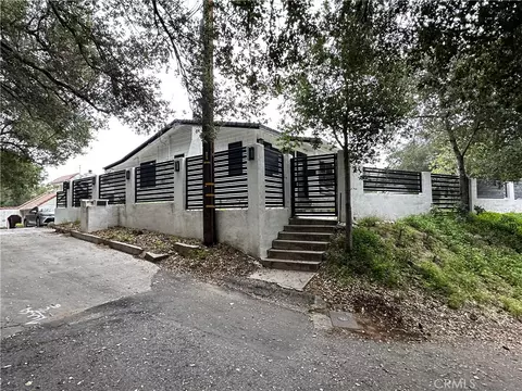 21435 Golondrina St, Woodland Hills, CA 91364