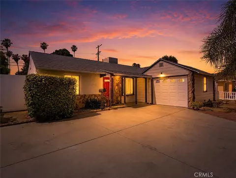 17516 Cantlay, Lake Balboa, CA 91406