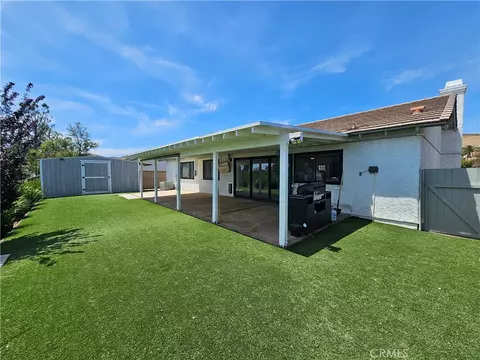 Exterior - 4722 Summit, Simi Valley, CA 93063 photo 4 of 6