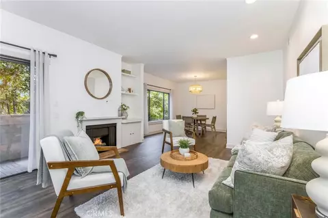 14050 Magnolia Blvd #201, Sherman Oaks, CA 91423