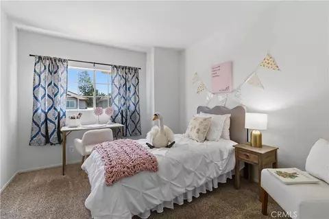 Bedroom - 592 Fairfield, Simi Valley, CA 93065 photo 5 of 6