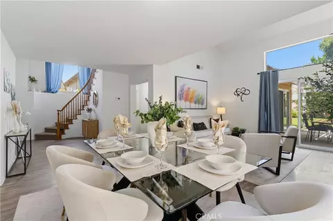 Dining - 592 Fairfield, Simi Valley, CA 93065 photo 4 of 5