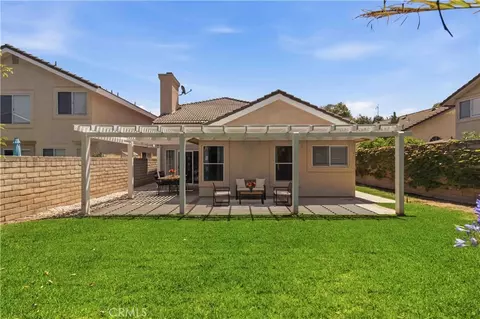 Exterior - 592 Fairfield, Simi Valley, CA 93065 photo 5 of 7