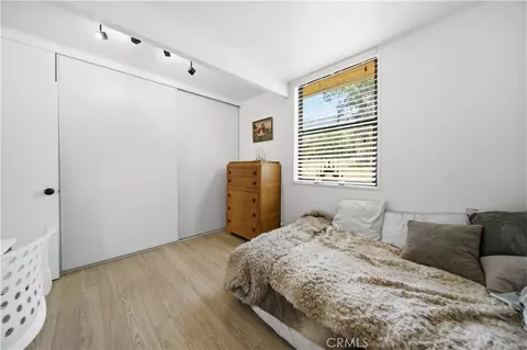 Bedroom - 27200 Bear Valley Rd, Tehachapi, CA 93561 photo 2 of 3