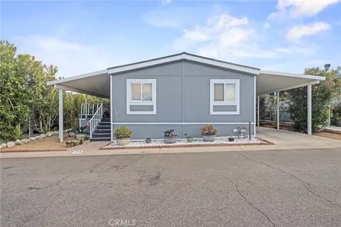 5200 Entrar Dr #124, Palmdale, CA 93551