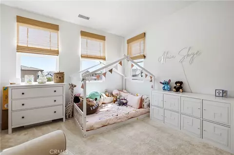 Bedroom - 28631 Bloom, Saugus, CA 91350 photo 5 of 5