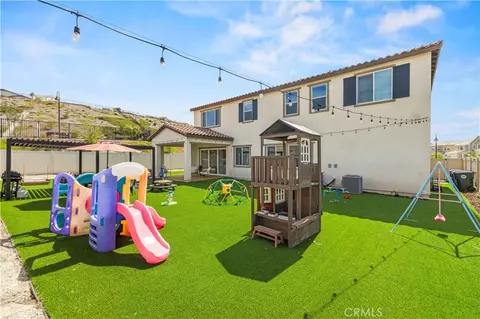 Exterior - 28631 Bloom, Saugus, CA 91350 photo 7 of 15
