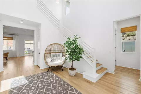 Entry Way - 28631 Bloom, Saugus, CA 91350 photo 2 of 6