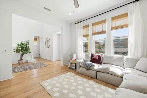 Living - 28631 Bloom, Saugus, CA 91350 photo 2 of 2