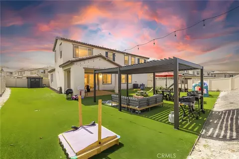 Exterior - 28631 Bloom, Saugus, CA 91350 photo 2 of 15