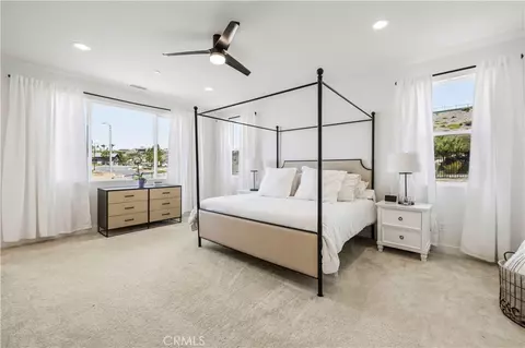 Bedroom - 28631 Bloom, Saugus, CA 91350 photo 3 of 5