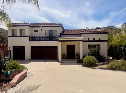 2305 Waring, Agoura Hills, CA 91301