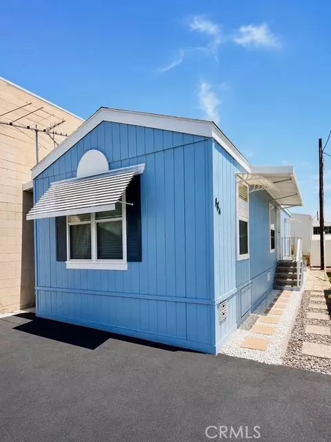 7800 Balboa, Van Nuys, CA 91406