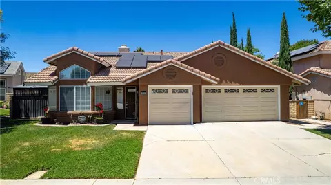 40053 Lloyds Ct, Palmdale, CA 93551